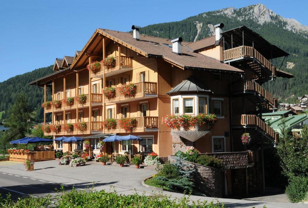 Hotel Vallechiara Moena Esterno foto