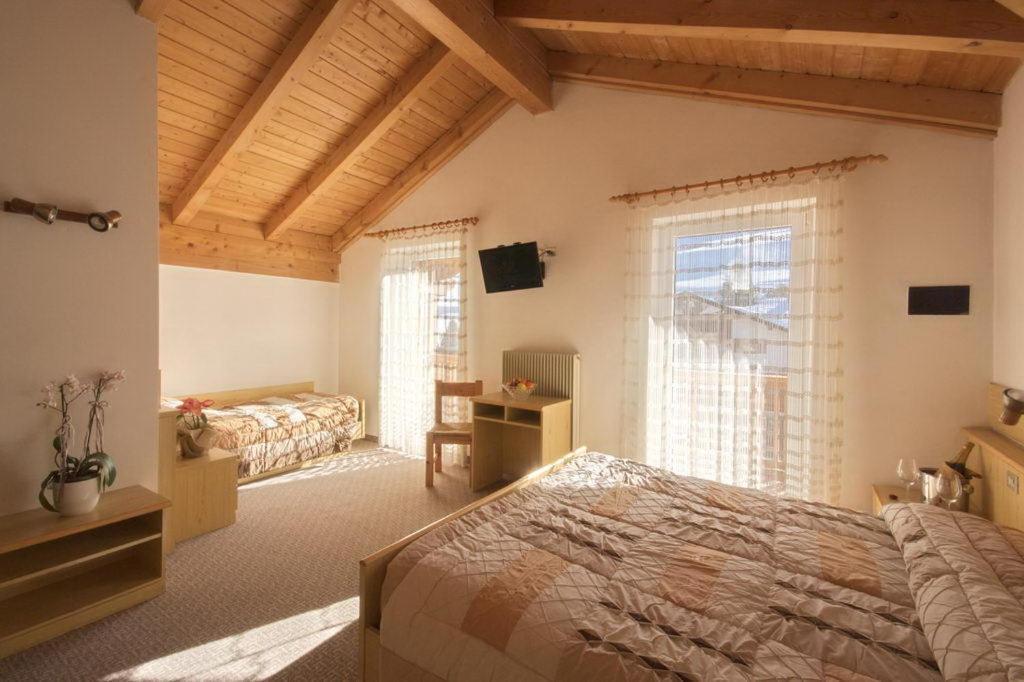 Hotel Vallechiara Moena Esterno foto