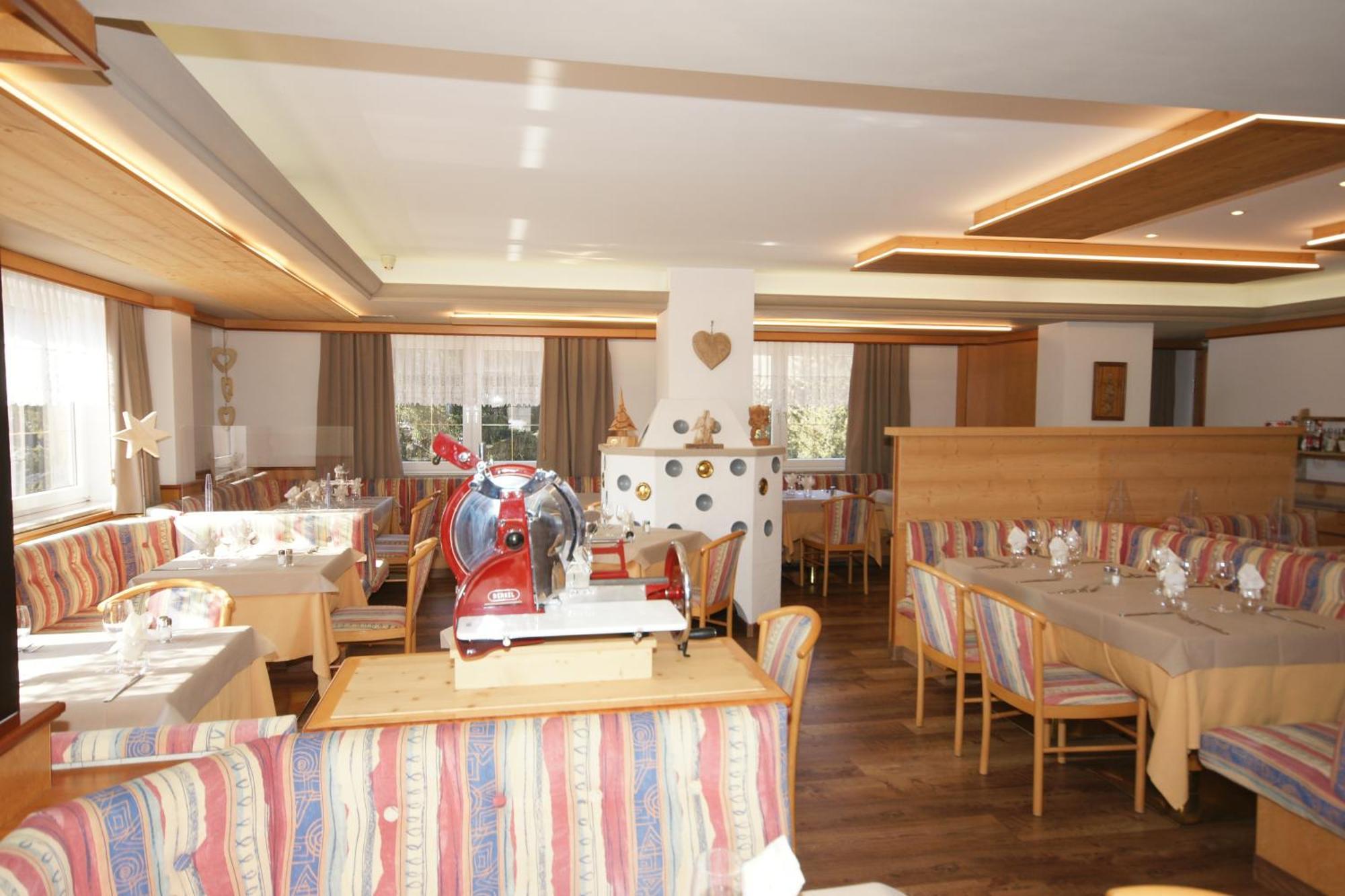 Hotel Vallechiara Moena Esterno foto