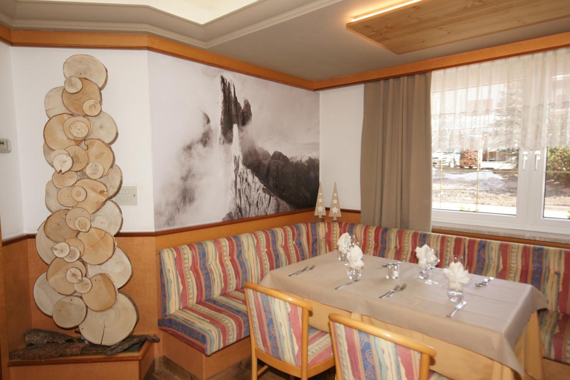 Hotel Vallechiara Moena Esterno foto