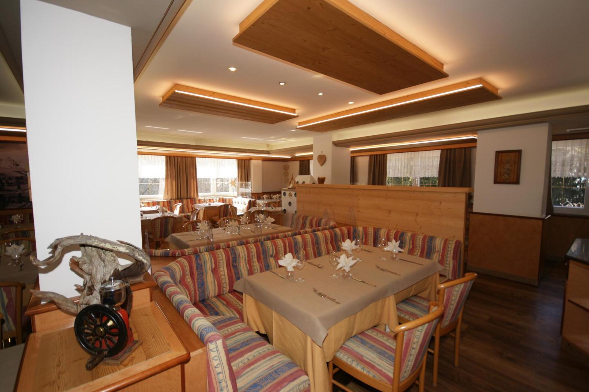 Hotel Vallechiara Moena Esterno foto